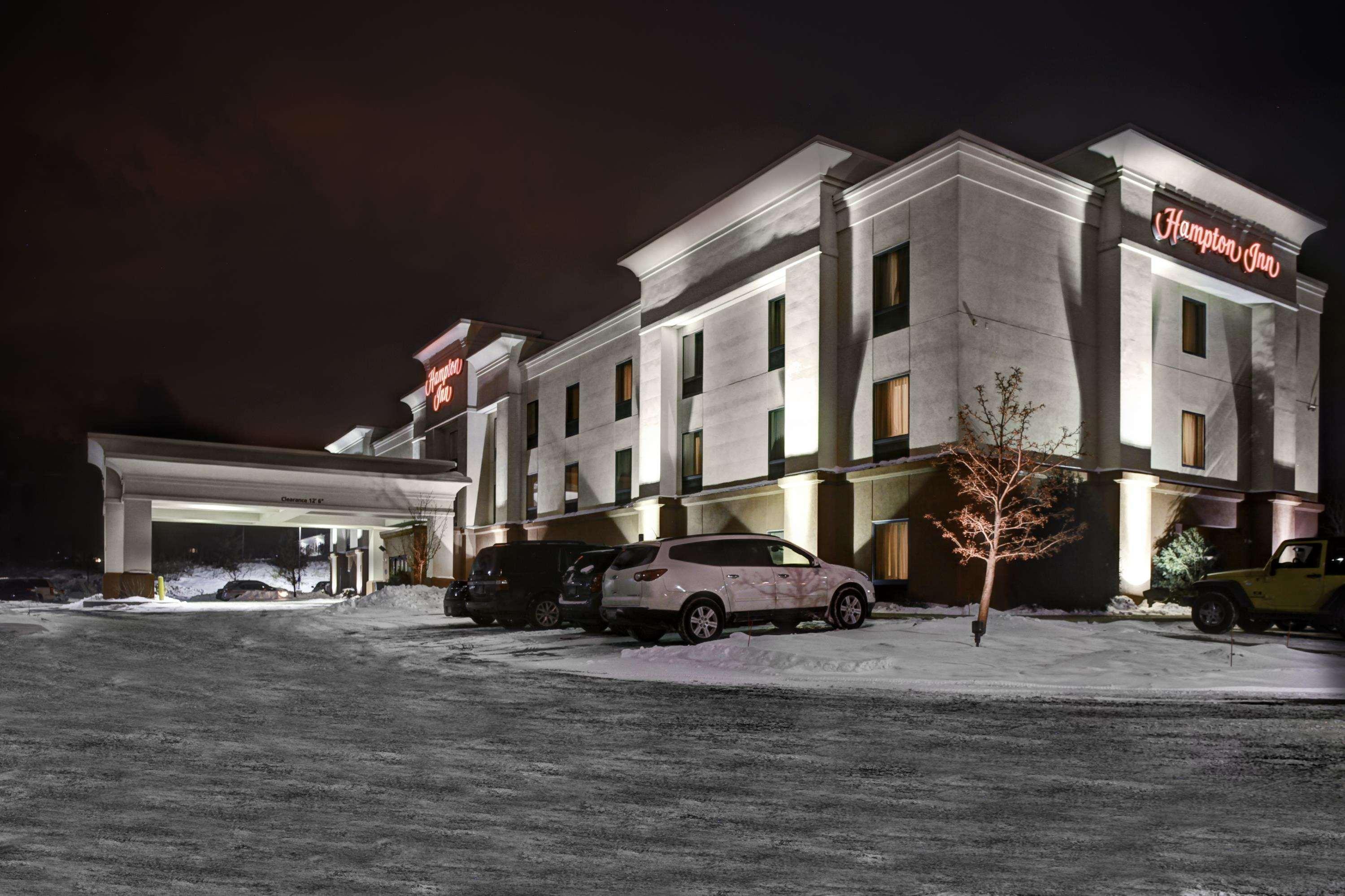 Hampton Inn Coldwater Exterior photo